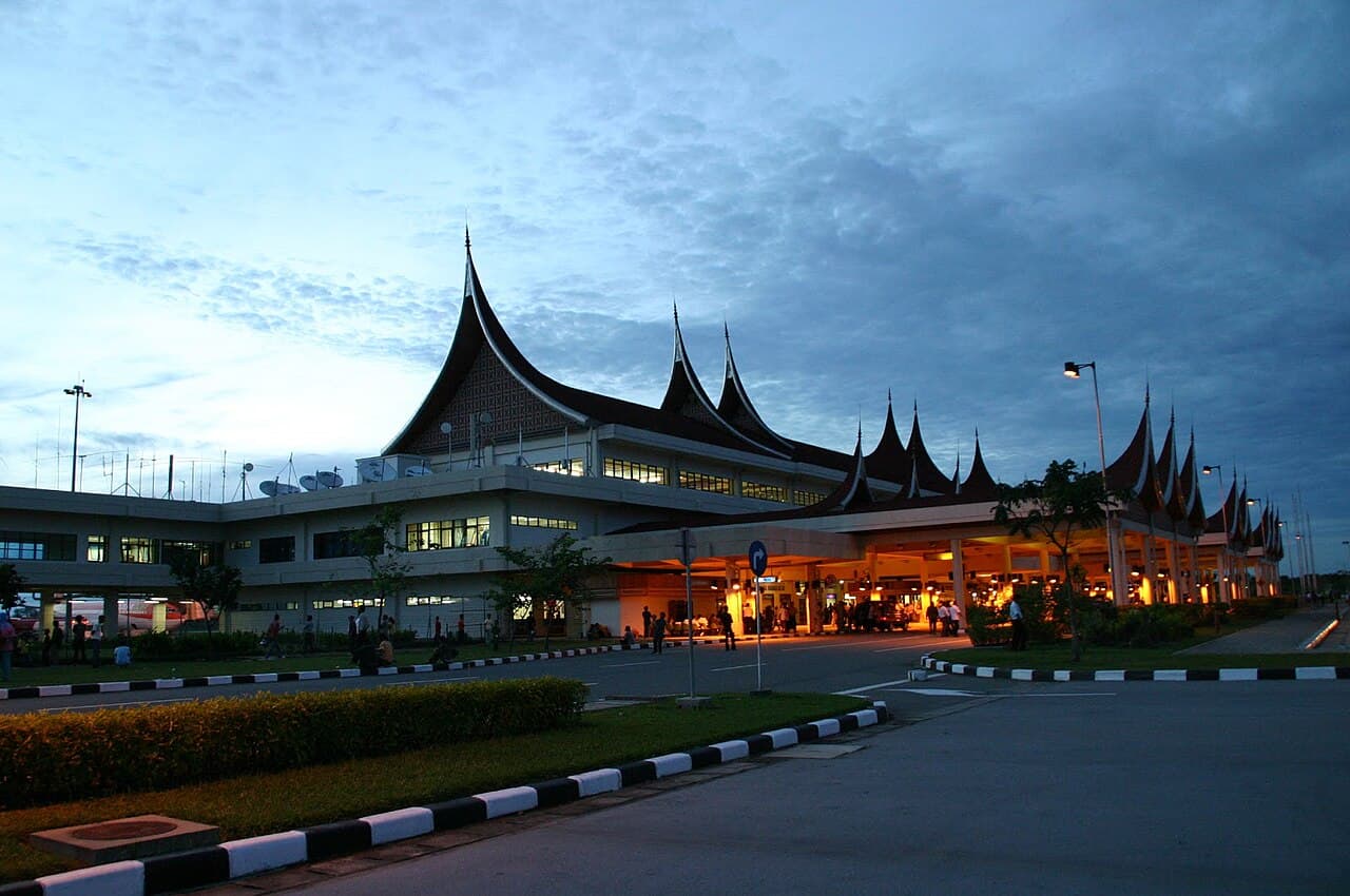 Bandara Internasional Minangkabau (BIM)